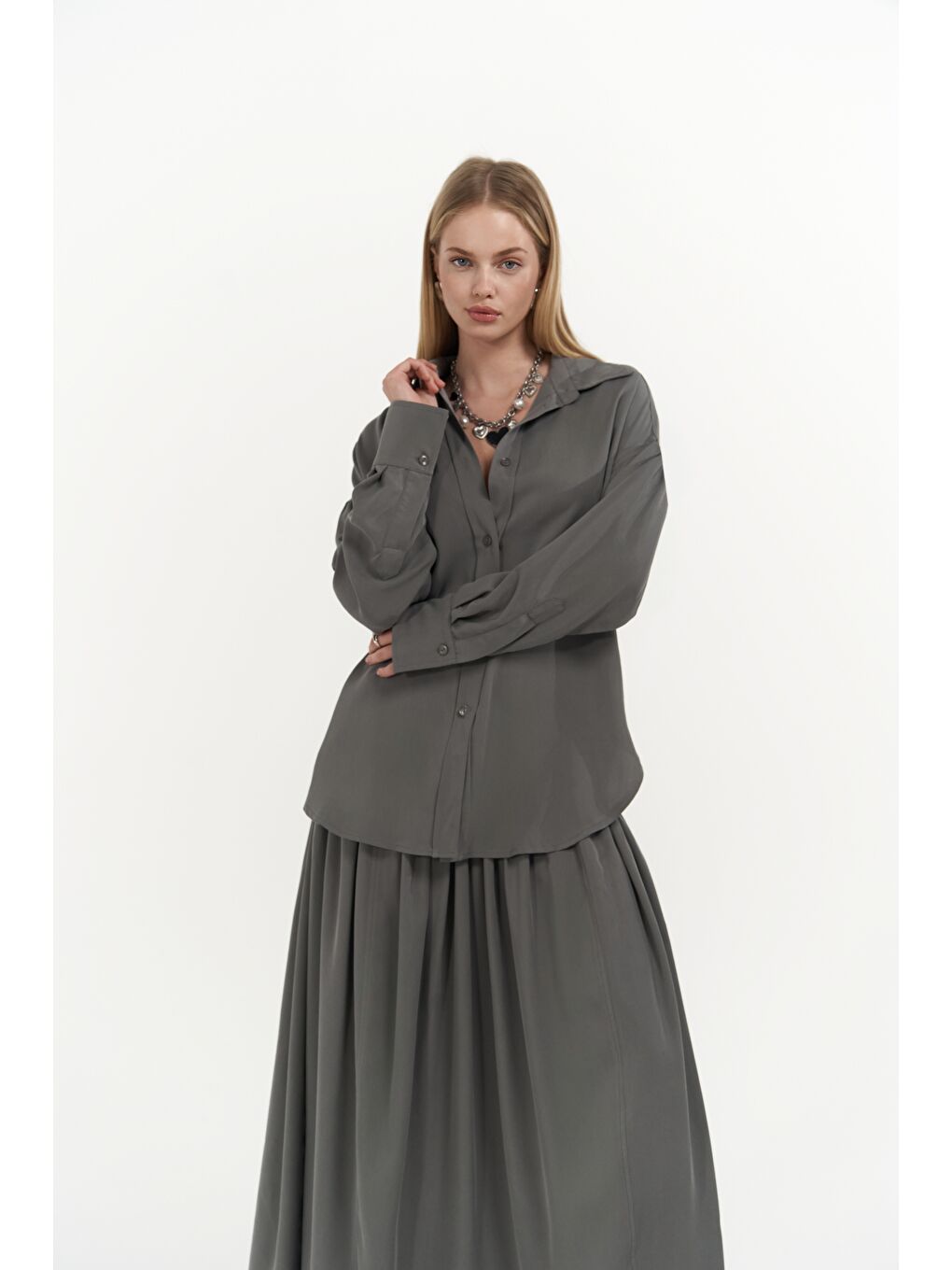 Ginevra Gri Gömlek Etek Takım