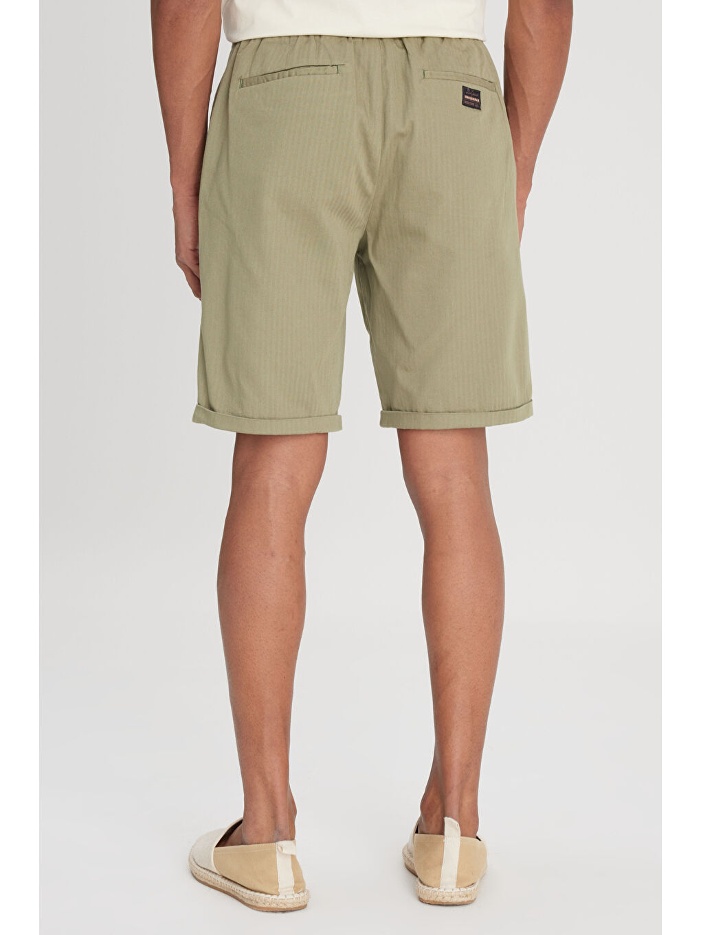 Regular Fit Normal Kesim %100 Pamuk Normal Bel Haki Chino Şort-5