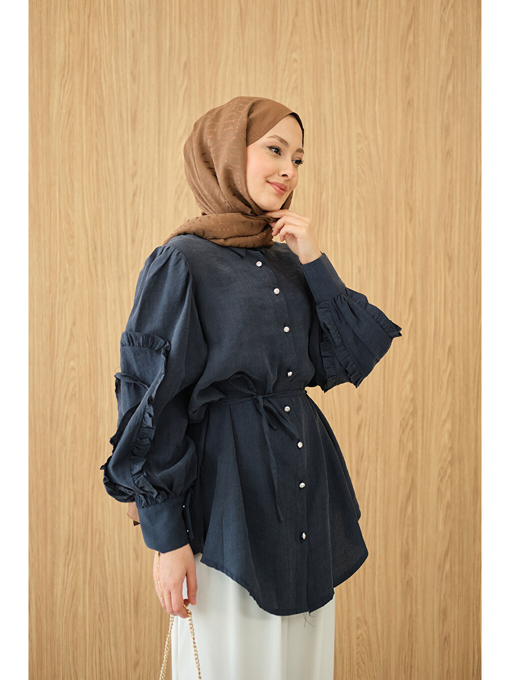 Kadın Kolları Fırfırlı Bel Bağlamalı Gömlek Lacivert-1