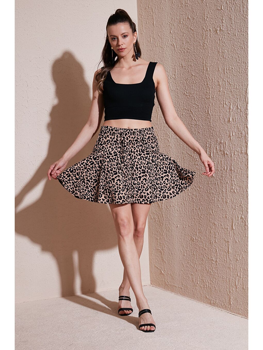 Siyah Desenli Beli Lastikli Slim Fit Mini 2'li Paket Kadın Şort Etek 5864024S2-4