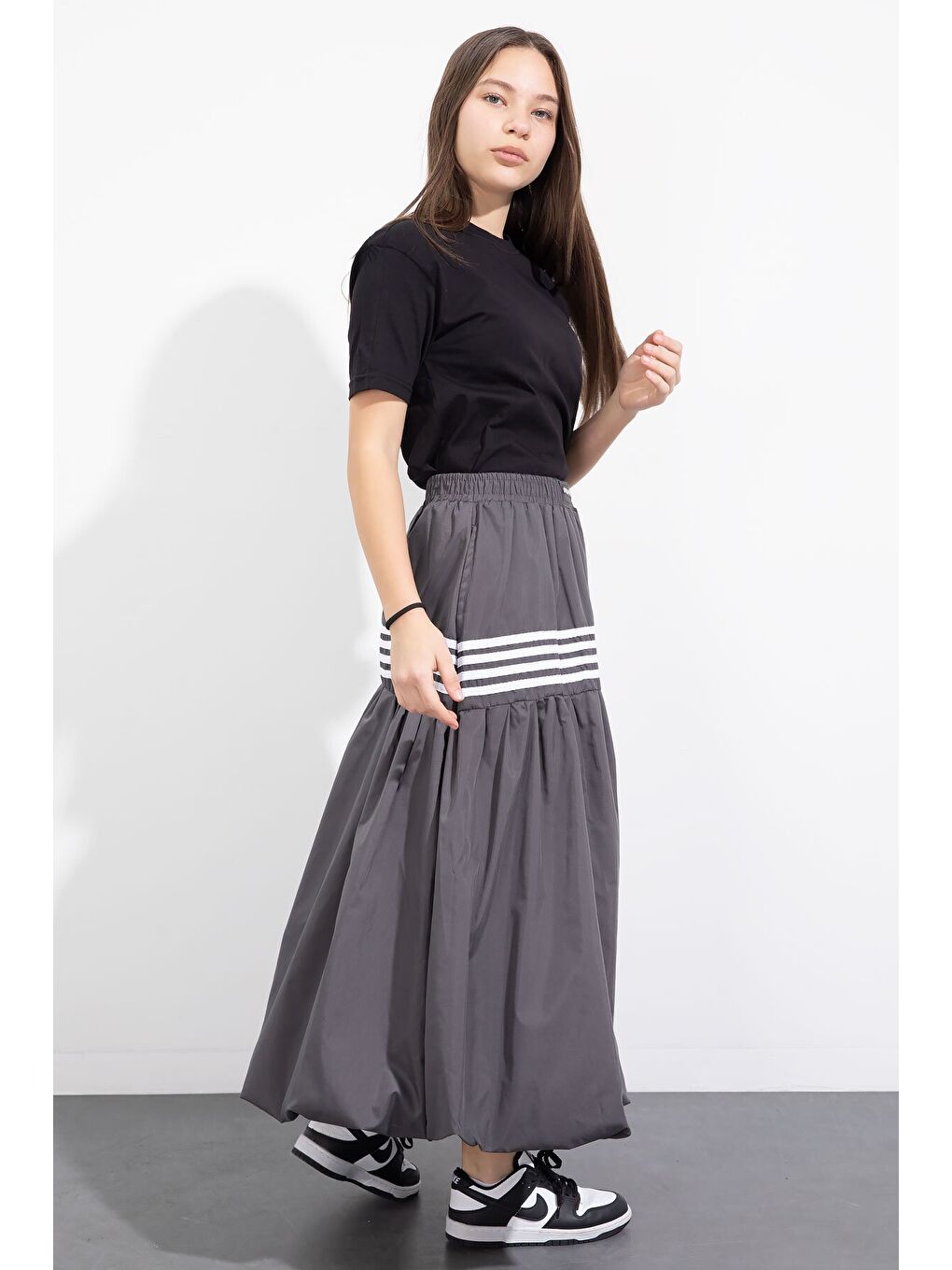 Gri Füme Şerit Desenli Kız Çocuk Balon Etek 23559-3