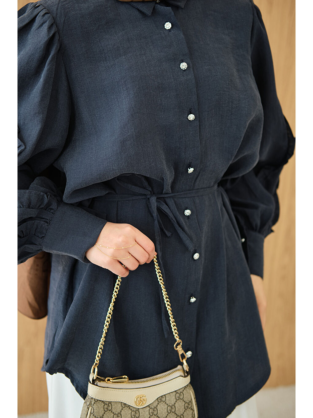 Kadın Kolları Fırfırlı Bel Bağlamalı Gömlek Lacivert-4