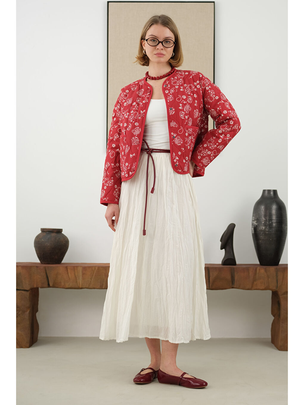 Kırmızı Kapitone Kısa Ceket Etnik Desen-1