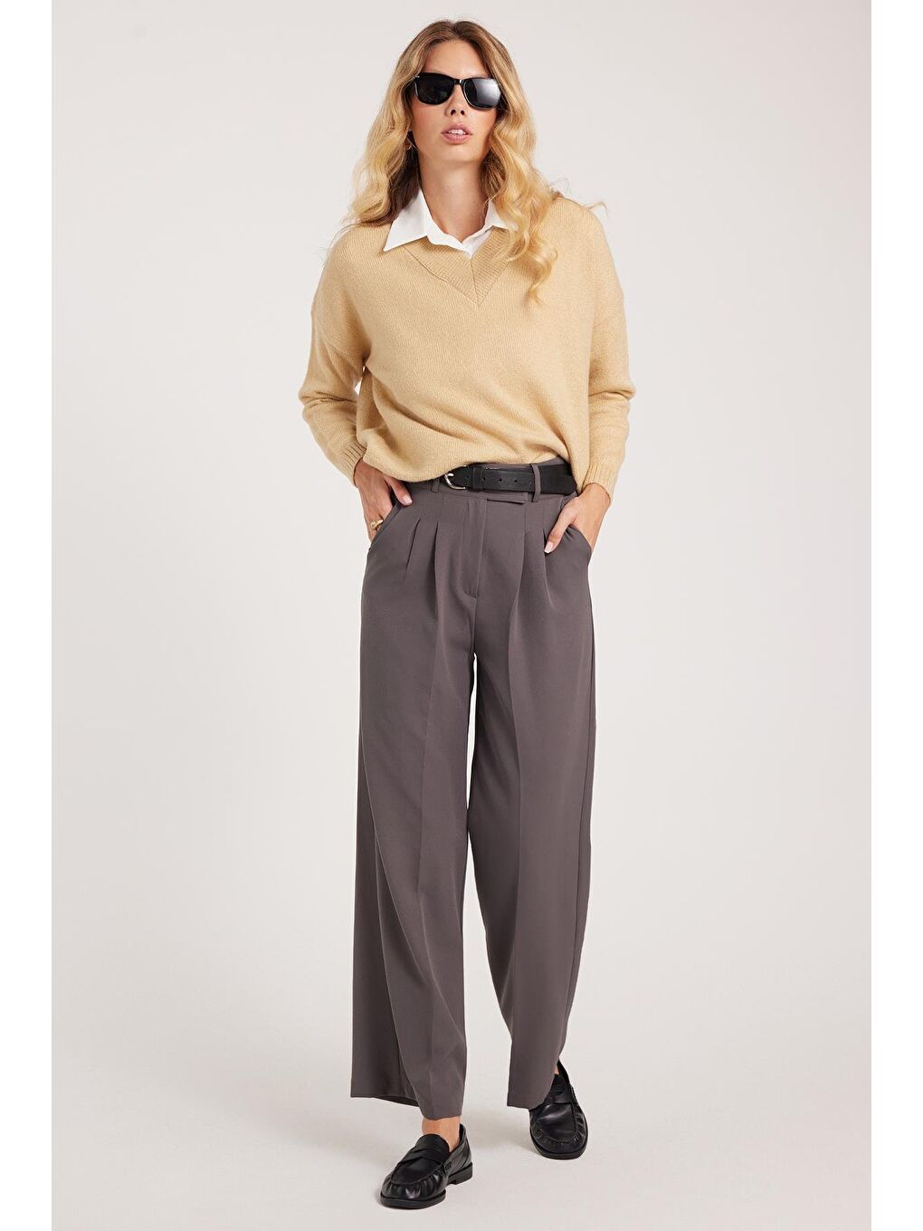 Kadın Regular Fit Klasik Kesim Cırt Kapamalı Palazzo Antrasit Pantolon-3
