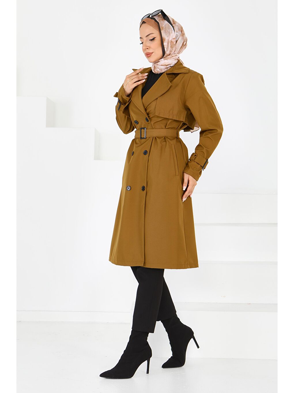 Kahverengi Kol Kemer Detaylı Düğmeli Miranda Treçkot Taba - 27599-2