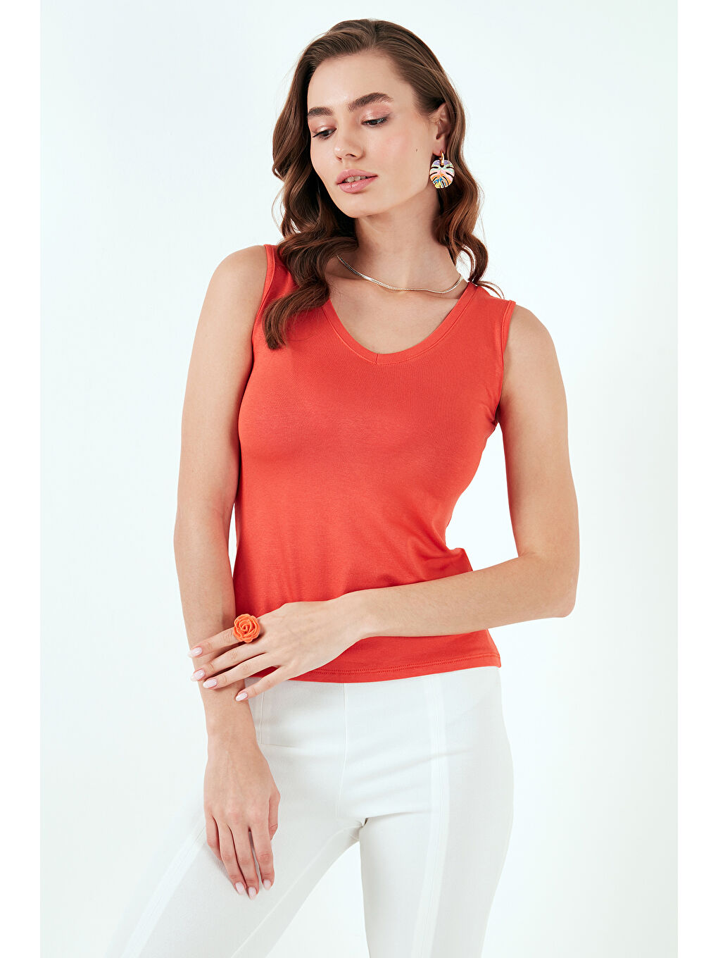 Kırmızı Slim Fit V Yaka Kalın Askılı 2' li Paket Kadın Bluz 5864384S2-1