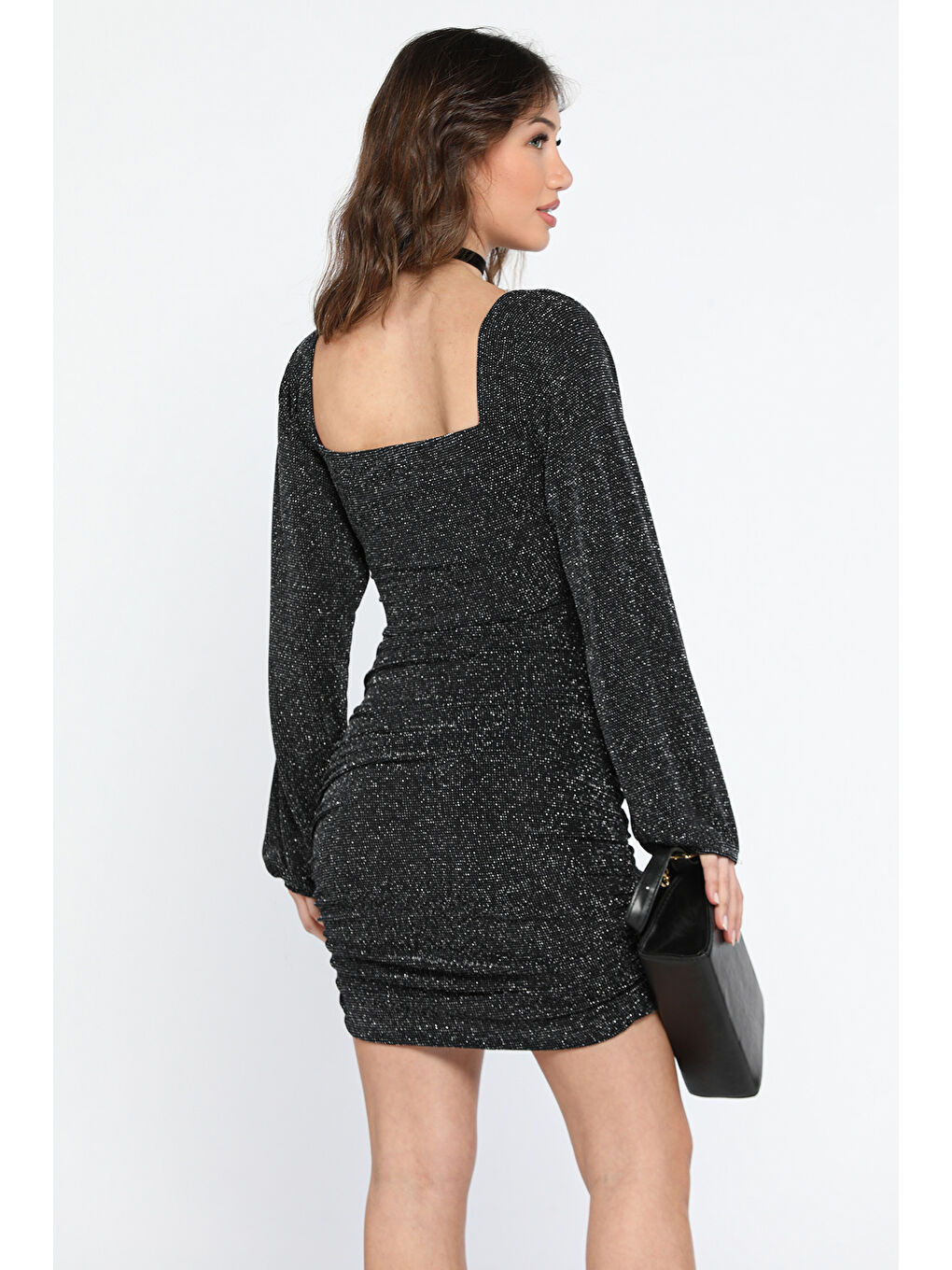 Siyah Kadın Yan Büzgülü Işıltılı Elastanlı Elbise-2