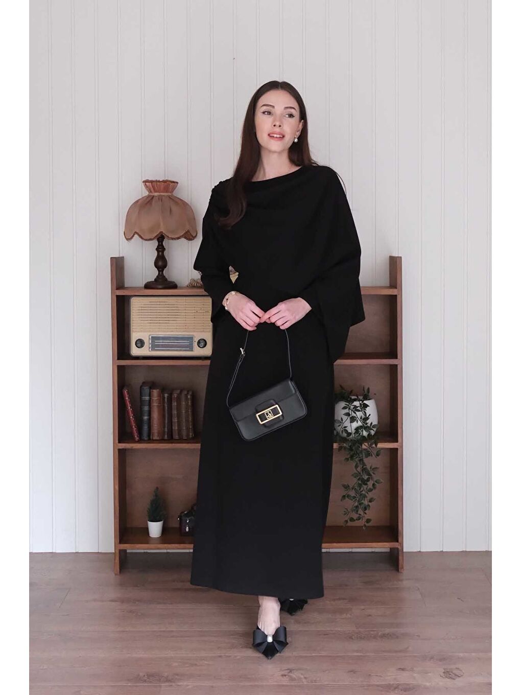 Siyah Şal Yaka Elbise-2