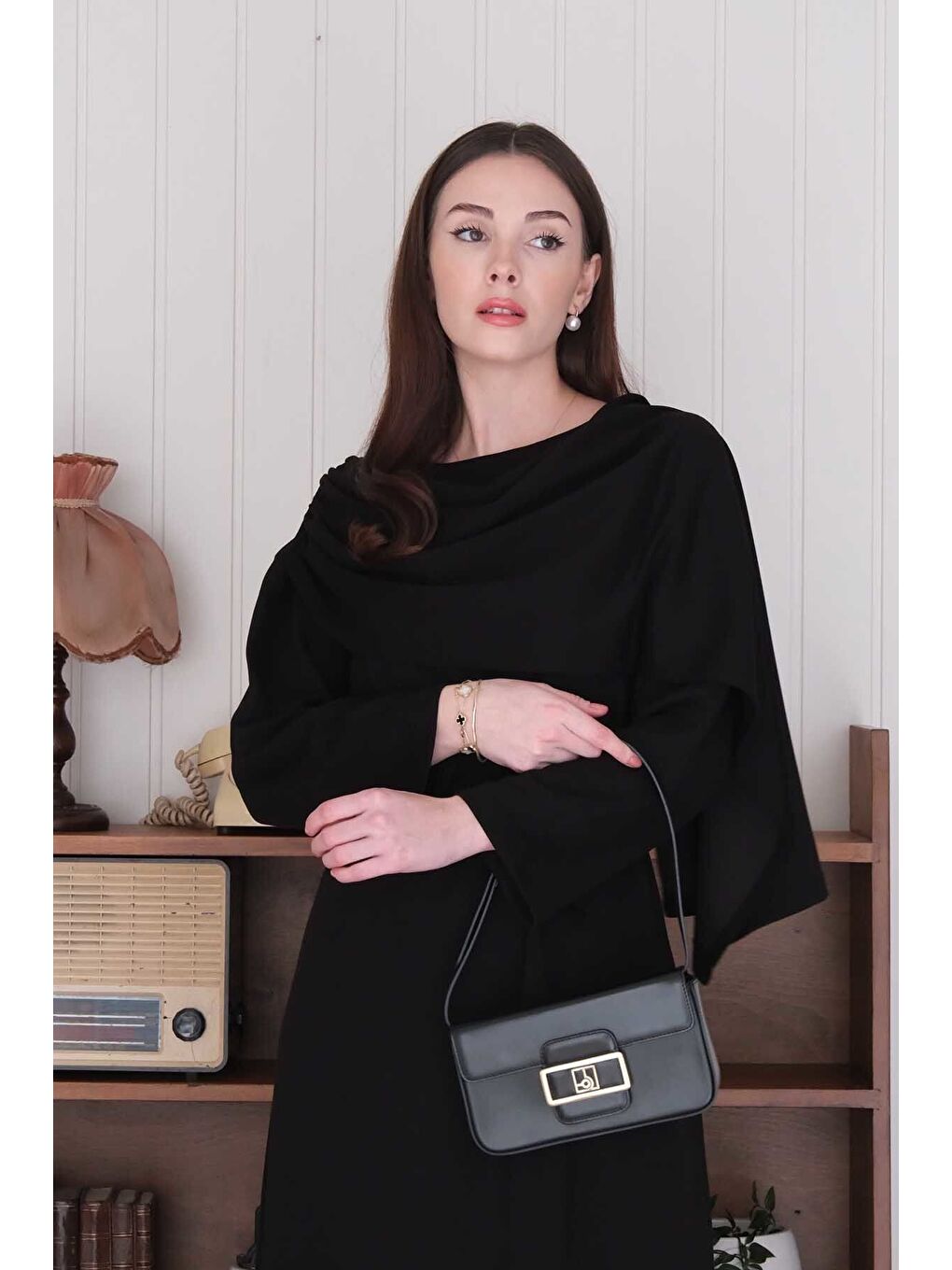 Siyah Şal Yaka Elbise-5