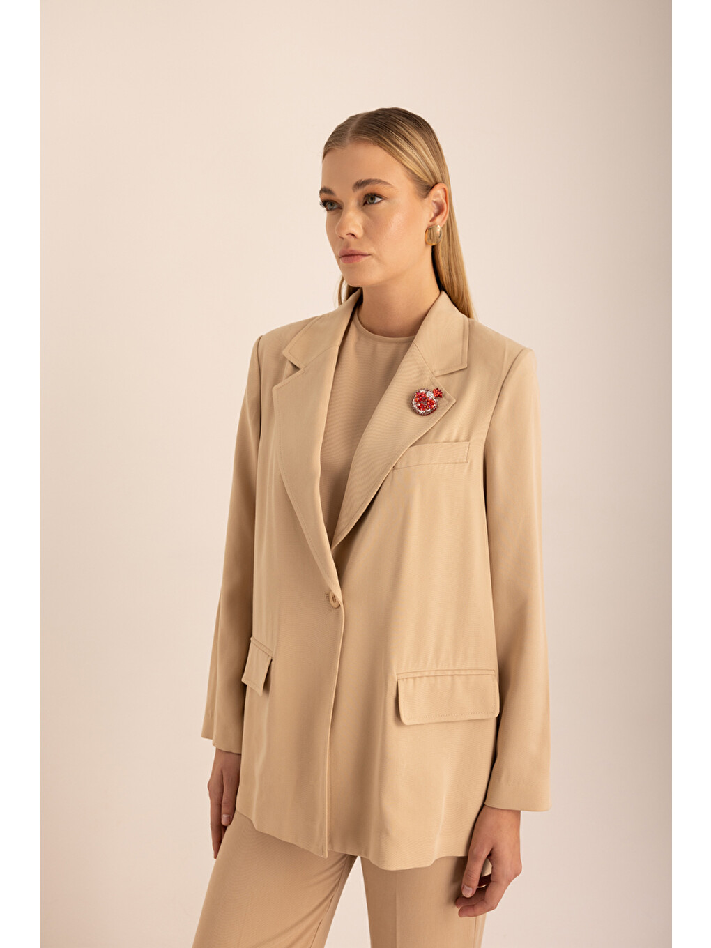 Bej Kontrast İç Biyeli Lyocell Oversize Ceket-4