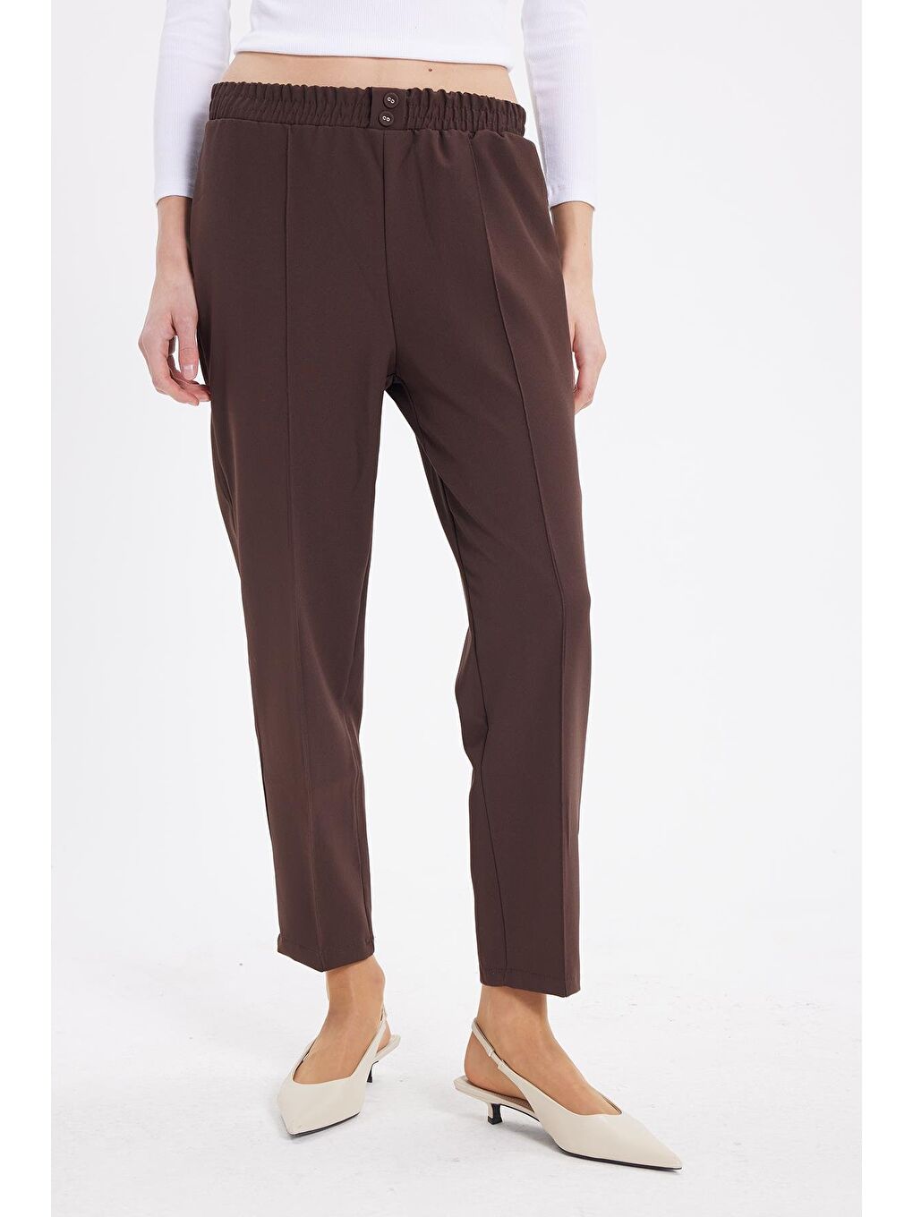Kahverengi Kadın Relax Fit Rahat Kesim Yüksel Bel Düz Paça Beli Lastikli Koyu Kahve Pantolon