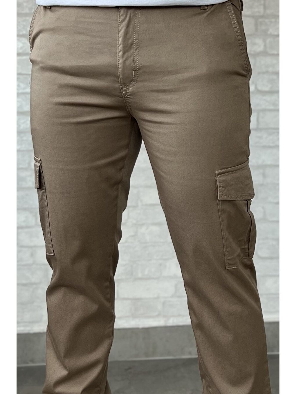 Bej Erkek Kargo Cepli Düz Paça Pantolon-3