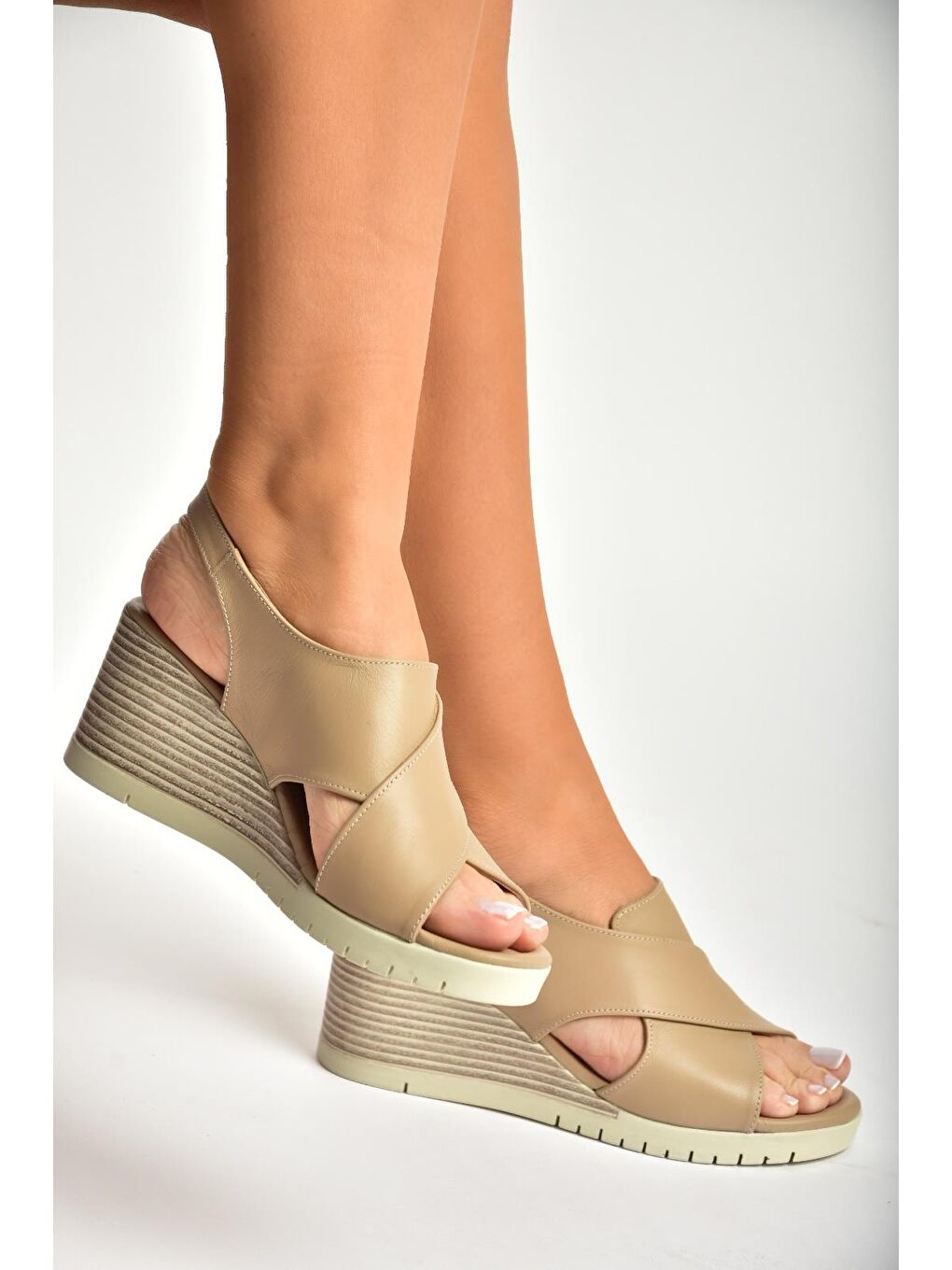 Bej Kadın Sandalet Y555340503-2