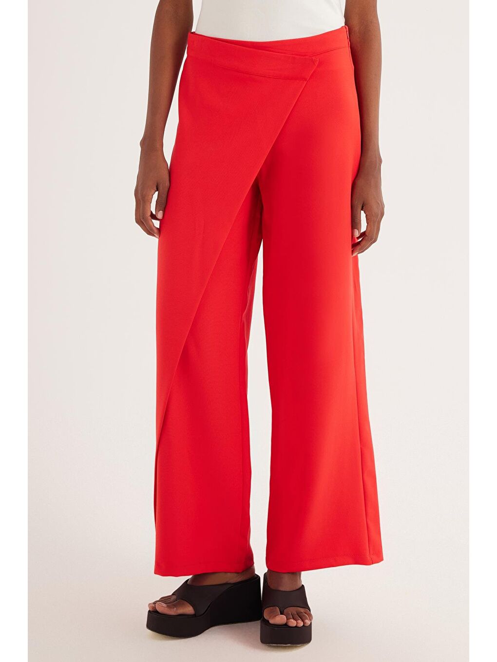 Kadın Standart Fit Geniş Paça Kırmızı Double Pantolon