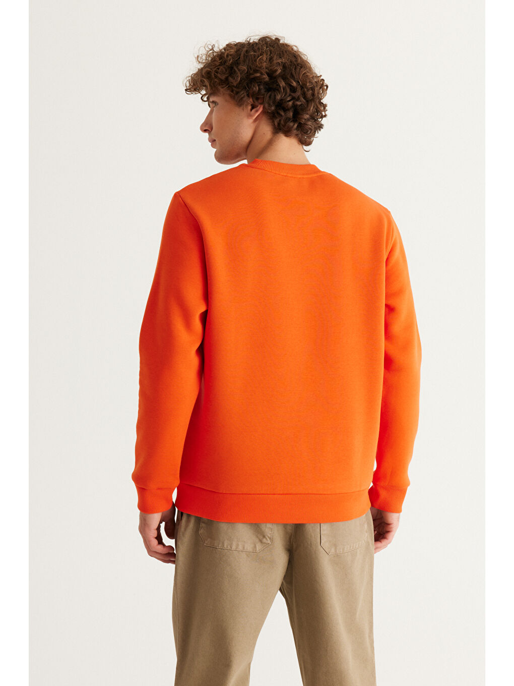 Erkek Turuncu Standart Fit Normal Kesim İçi Polarlı Bisiklet Yaka Sweatshirt-4