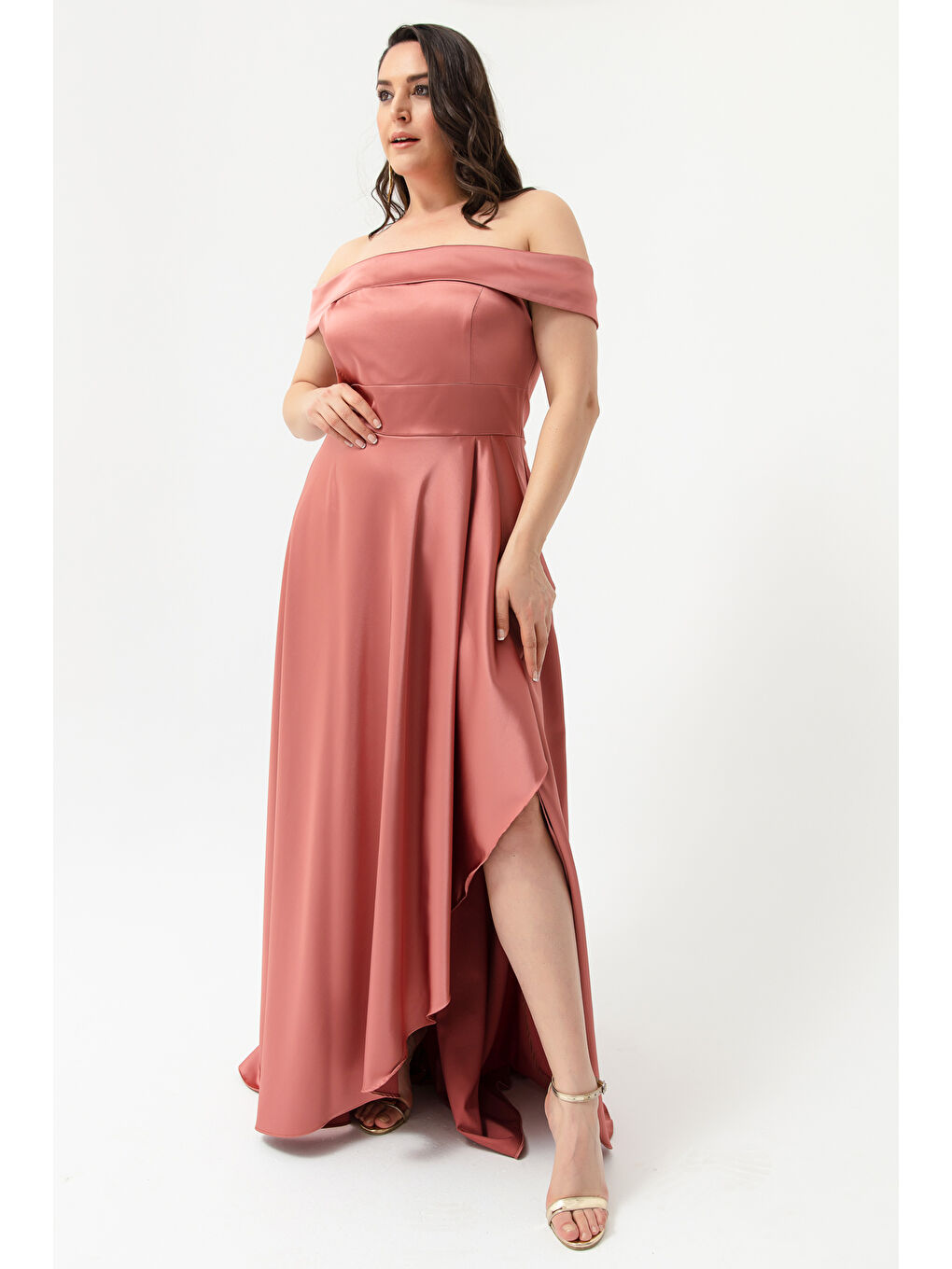 Pembe Kadın Somon Kayık Yaka Büyük Beden Saten Abiye & Mezuniyet Elbisesi-3