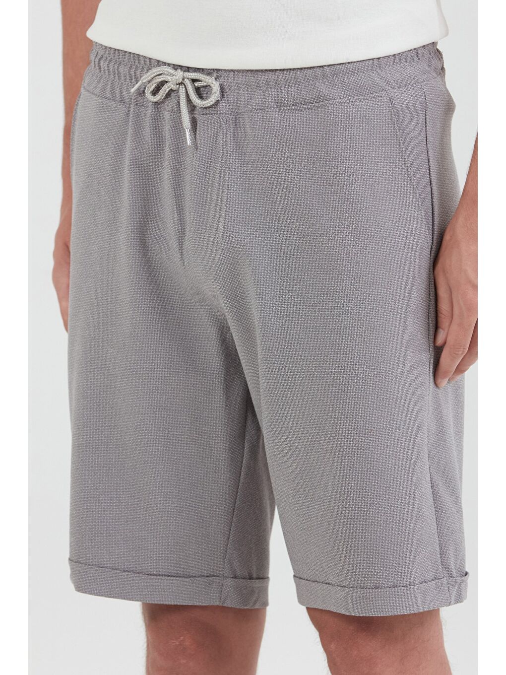 Gri Kırçıllı Beli Lastikli Duble Paça Cepli Şort-3