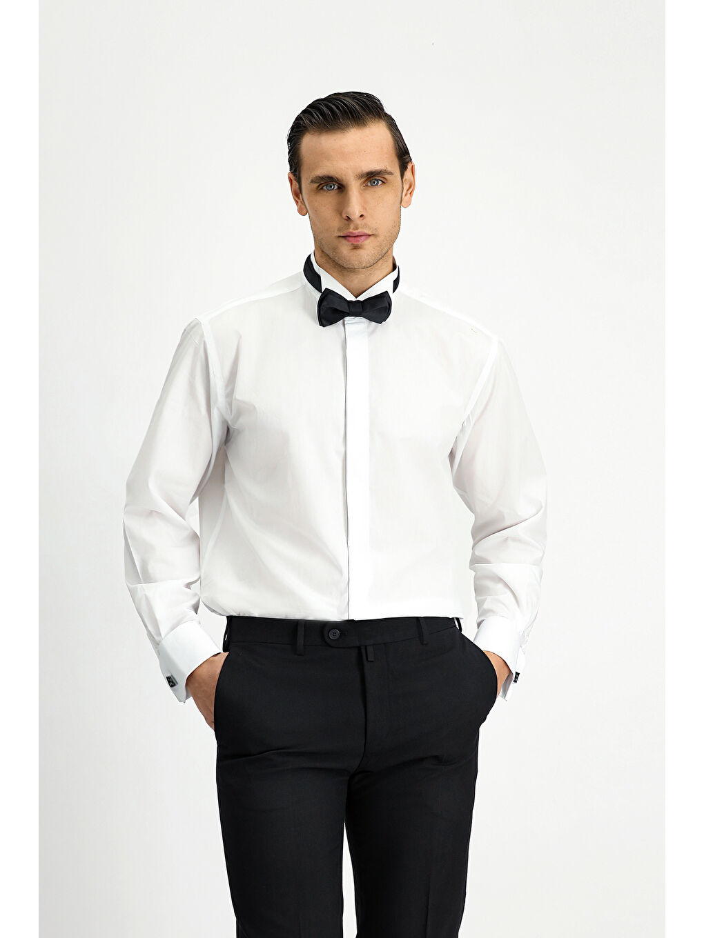 Beyaz Ata Yaka Klasik Pamuk Gömlek