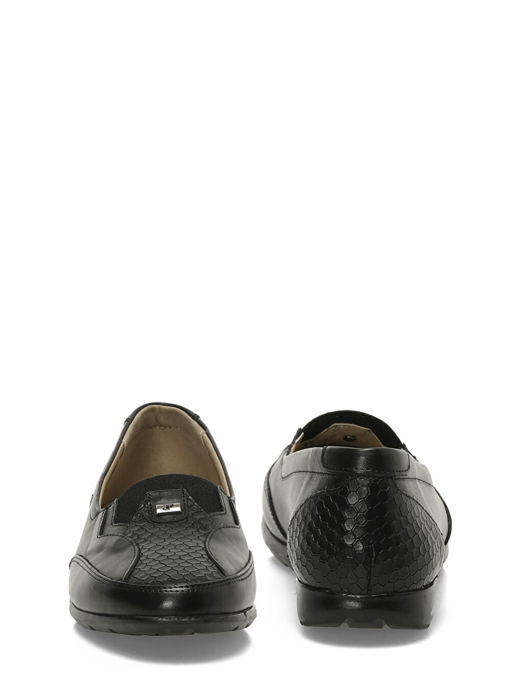 105436.Z5FX Siyah Kadın Klasik Ayakkabı-4