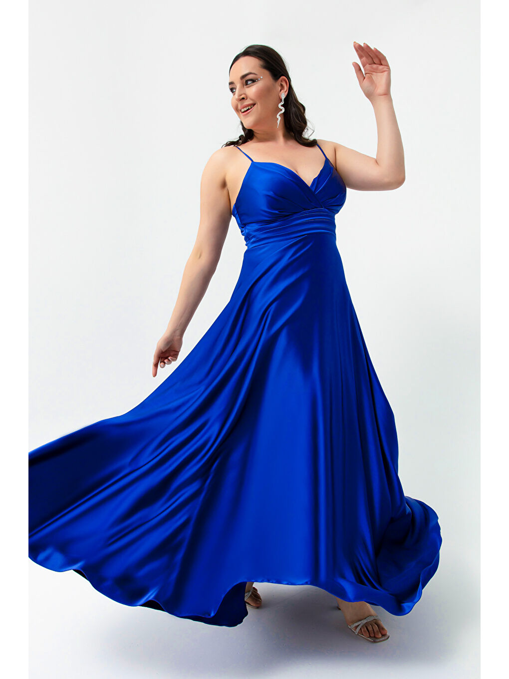 Mavi Kadın Saks İp Askılı Büyük Beden Saten Uzun Abiye & Mezuniyet Elbisesi-3