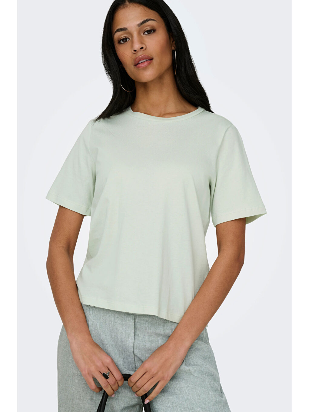 Yeşil Onlonly % 100 Pamuk Regular Fit Bisiklet Yaka Kadın T Shirt 15270390-2