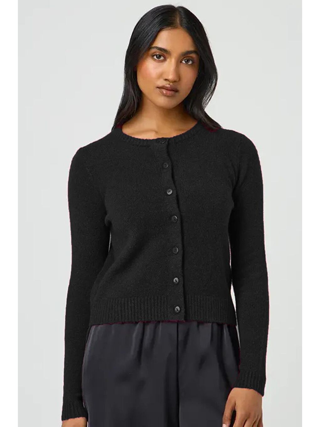 Siyah Düğmeli Triko Hırka Mg2151