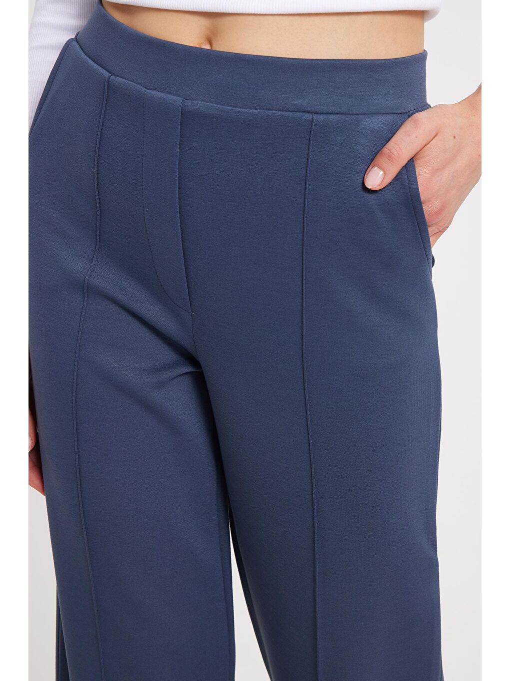 Kadın Relax Fit Rahat Kesim Modal Kumaş Yüksel Bel Geniş Paça İndigo Pantolon-2