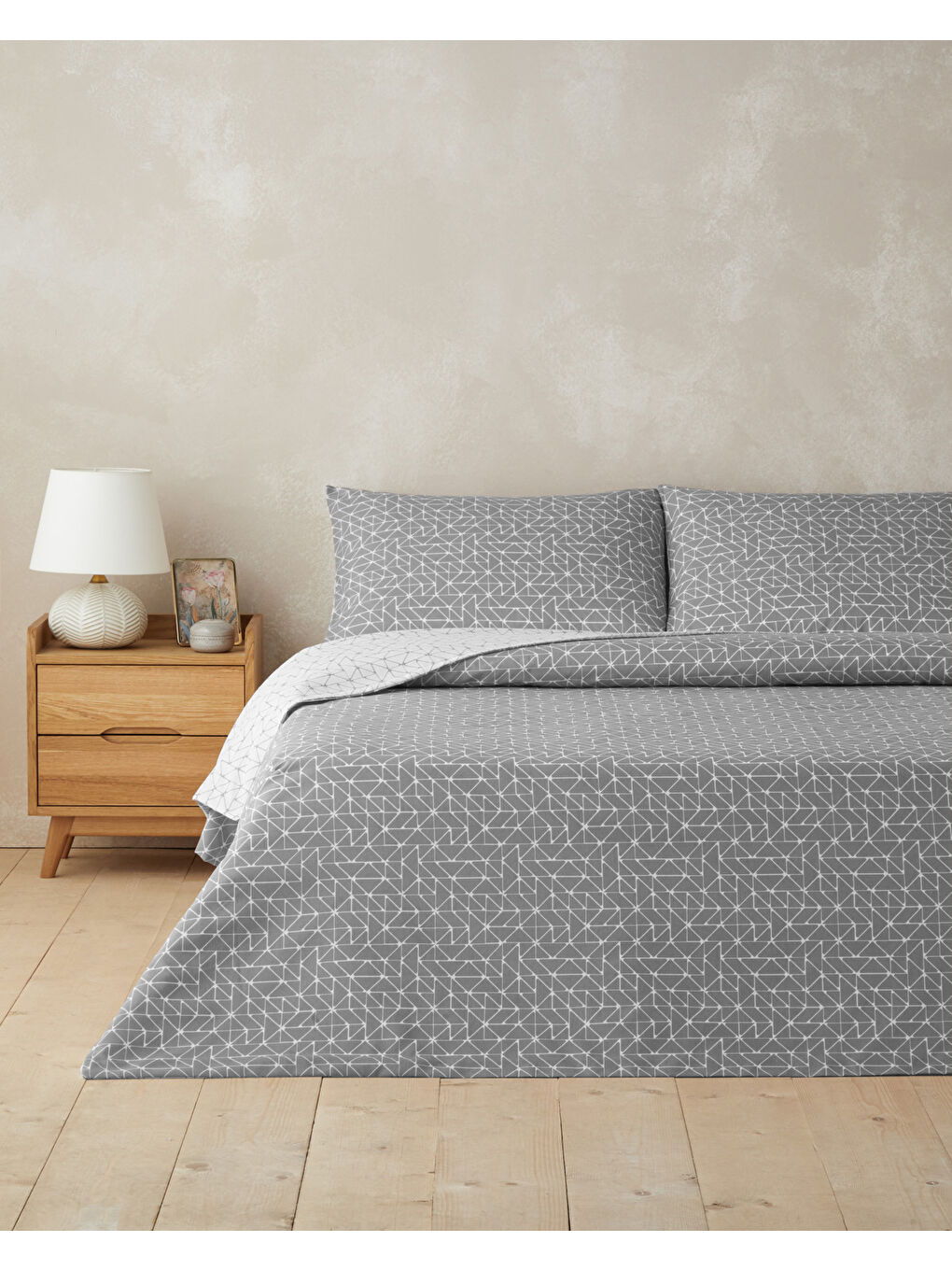 Trio Shape Kolay Ütülenir Çift Kişilik Nevresim Takımı 200x220 cm Gri