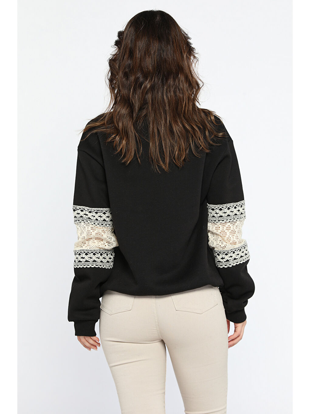 Siyah Kadın Bisiklet Yaka Kol Detaylı Şardonlu Sweatshirt-2