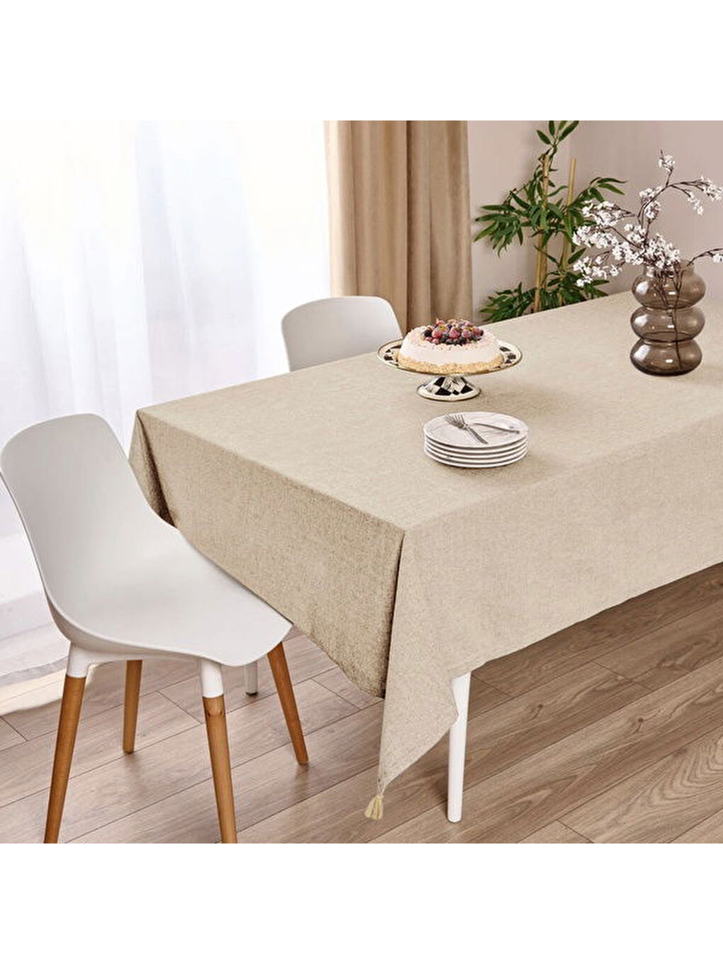 Soft Pallium Püsküllü Masa Örtüsü - Bej - 150x220 cm
