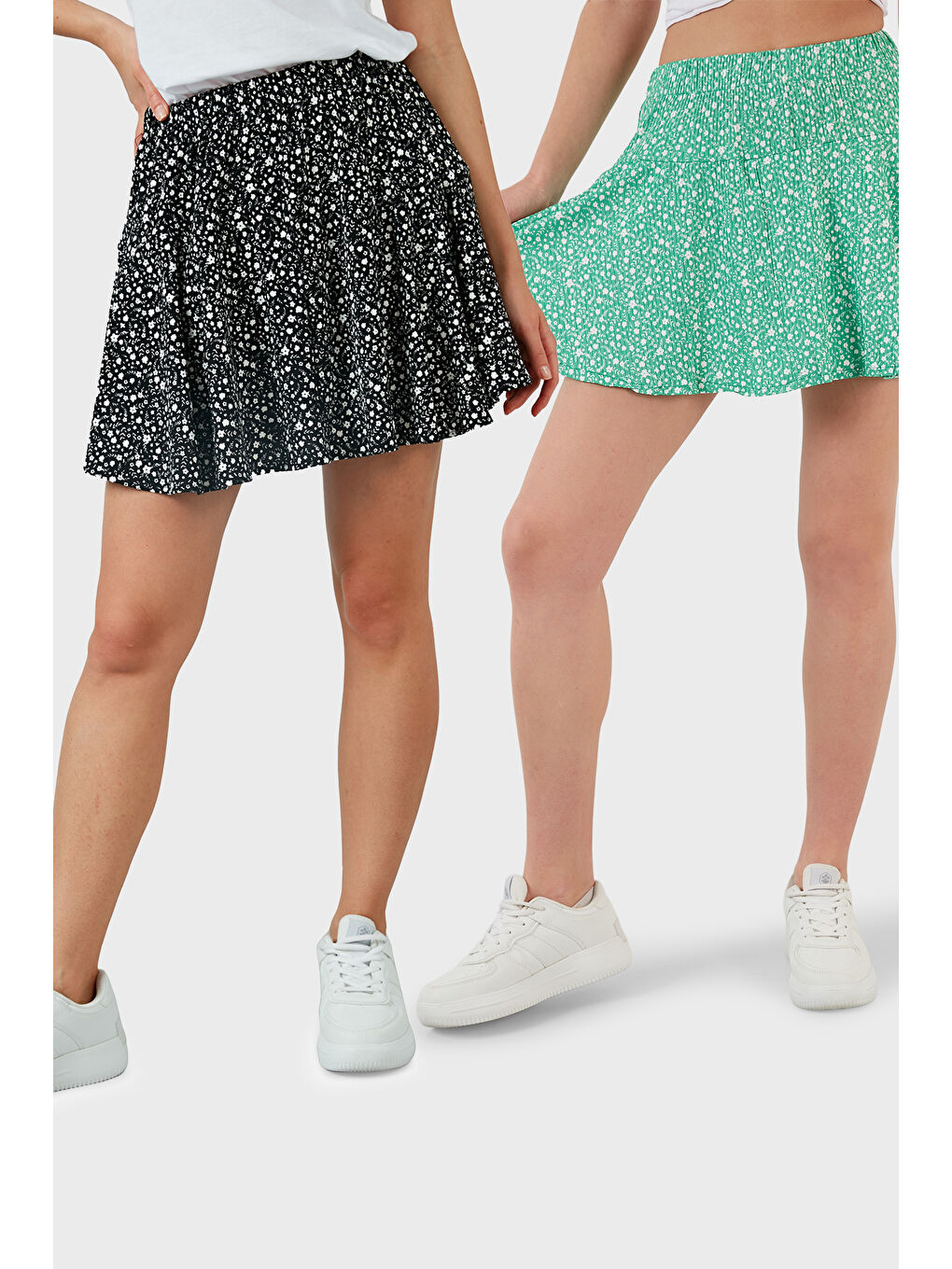 Yeşil Desenli Beli Lastikli Slim Fit Mini 2'li Paket Kadın Şort Etek 5864024S2