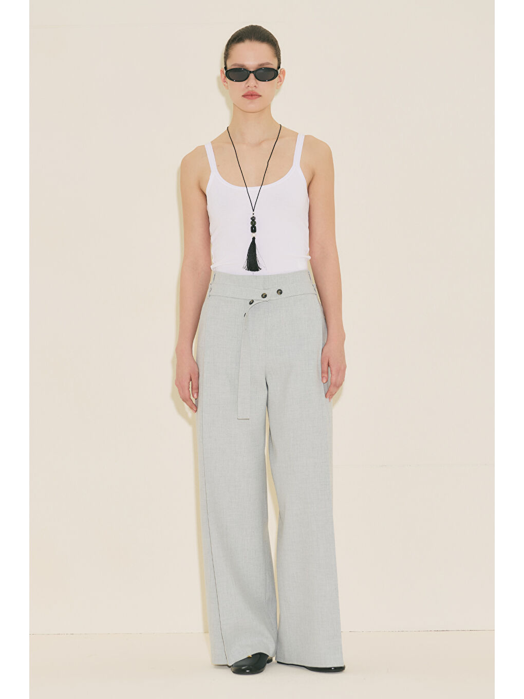 Geniş Pile Detaylı Kemerli Pantolon Mavi