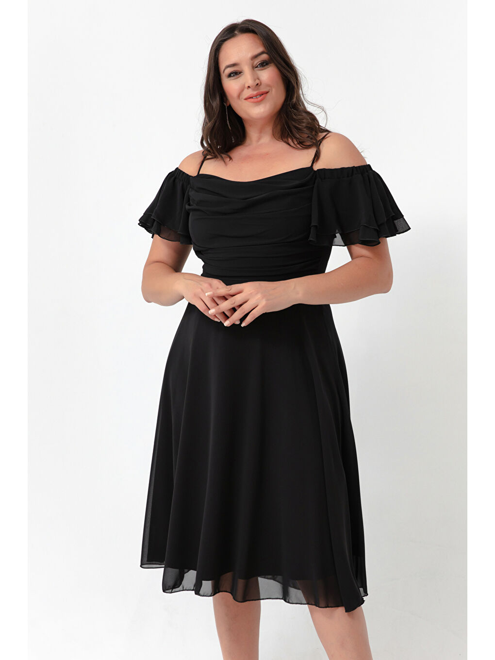 Kadın Siyah Askılı Kloş Kesim Midi Büyük Beden Abiye Elbise-1