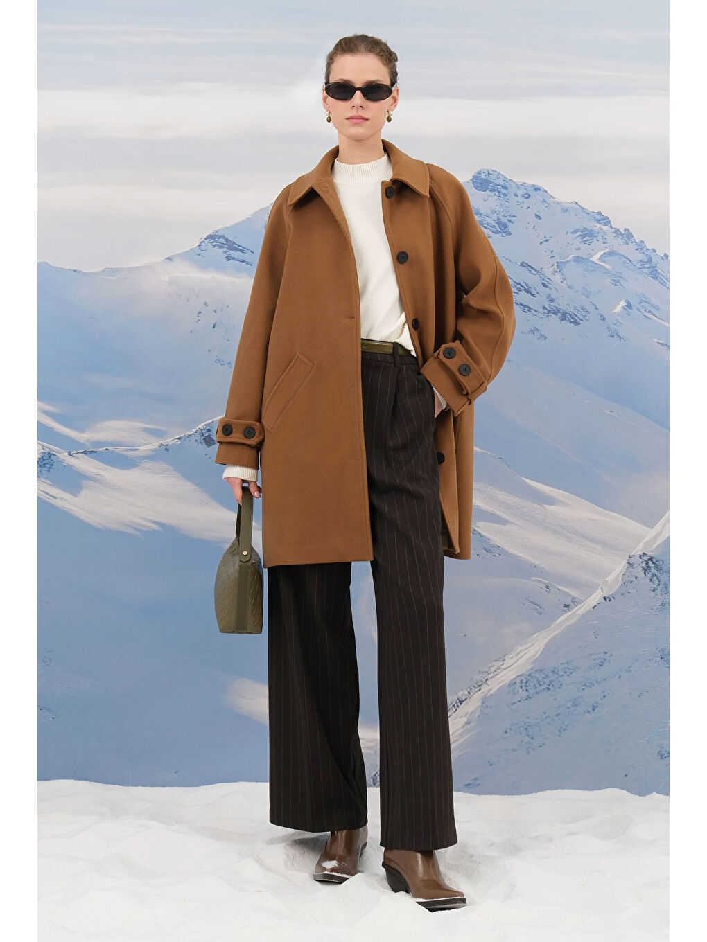 Kahverengi A Kesim Kaban Çikolata