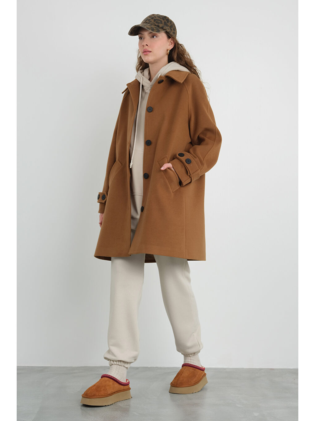 Kahverengi A Kesim Kaban Çikolata-2