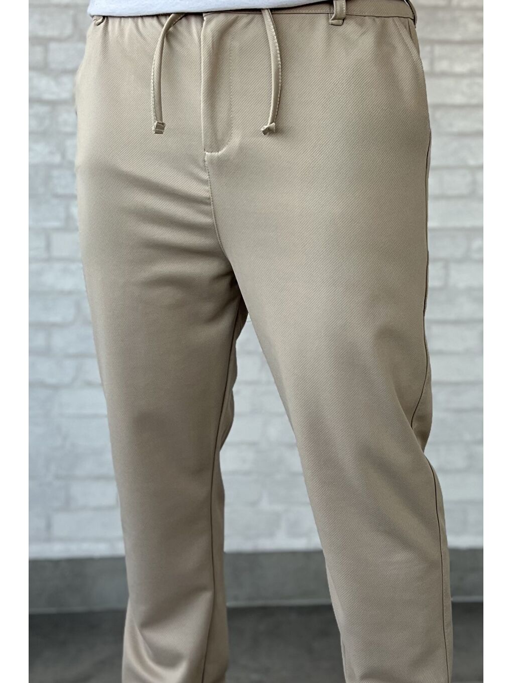 Bej Bel Bağcıklı Erkek Jogger Pantolon-3