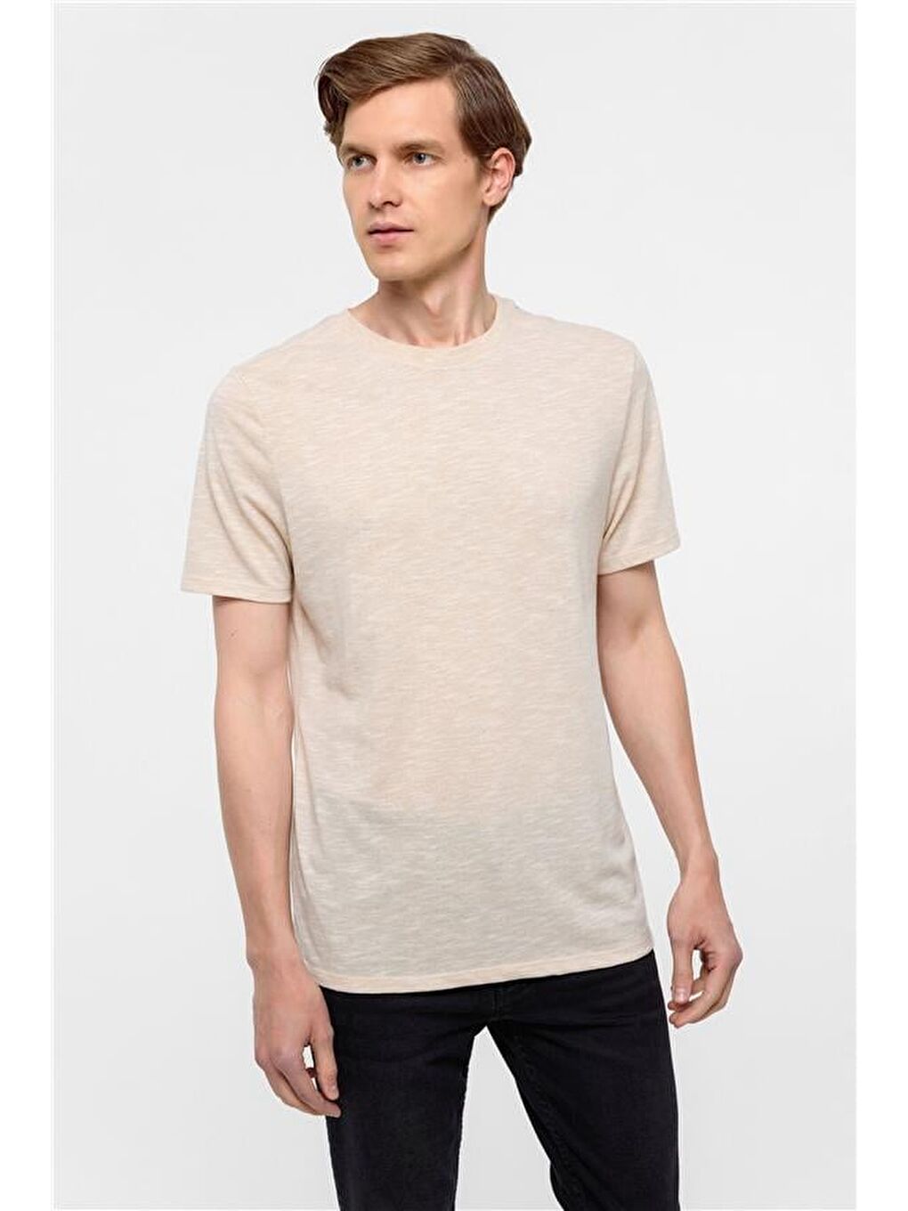 Ekru Regular Armürlü Bisiklet Yaka Tişört-1