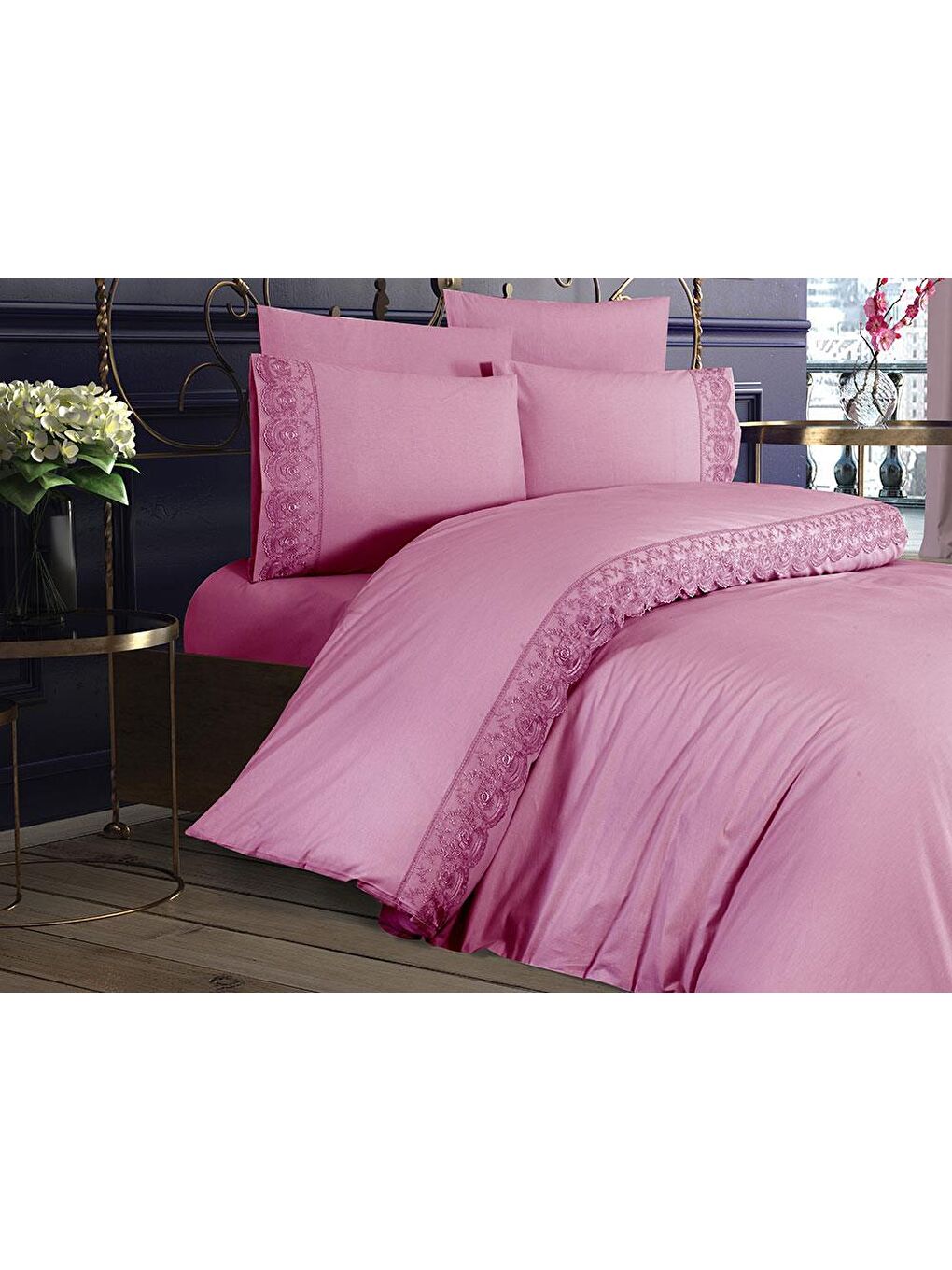 Pembe Fransız Dantelli Kure Çeyizlik Nevresim Takımı Pudra