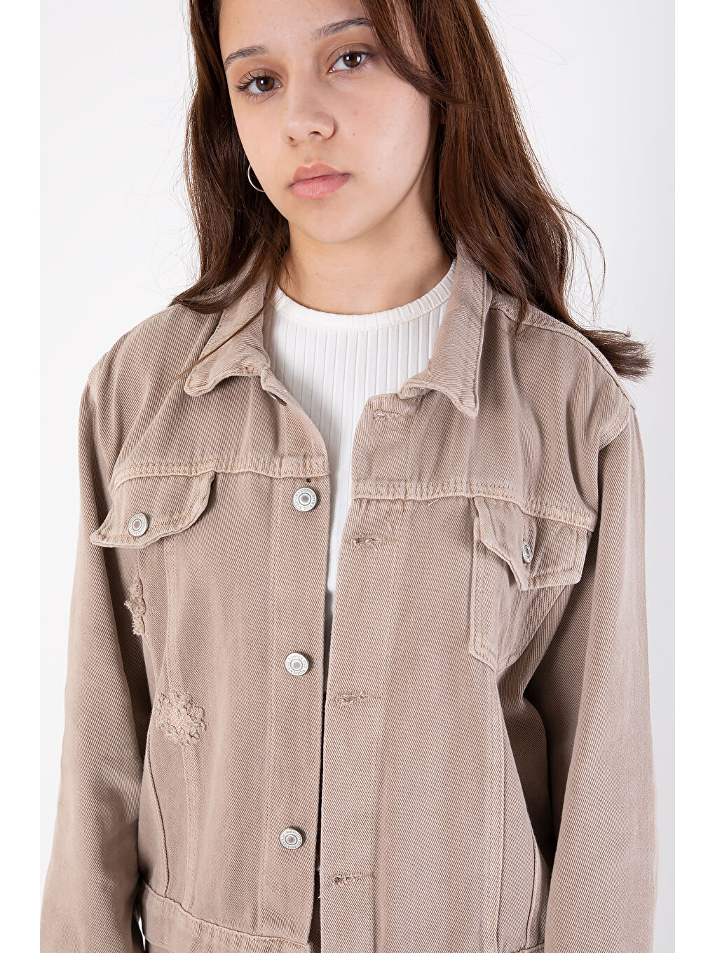 Bej Nakış Detaylı Jean Pantolonlu ve Ceketli Kız Çocuk Takım 20363-3