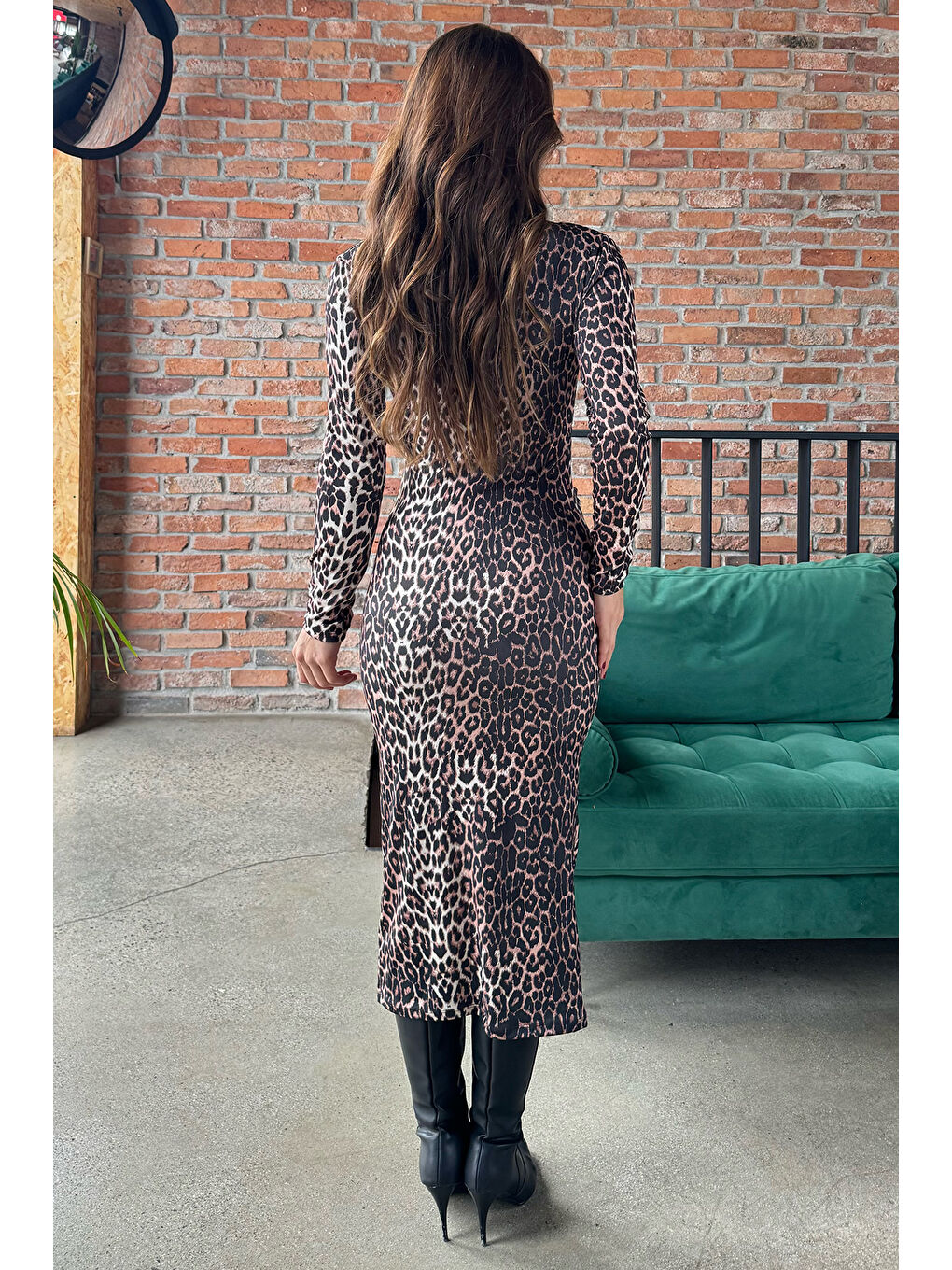 Kahverengi Kadın Drapeli Leopar Desen Elastanlı Uzun Elbise-3