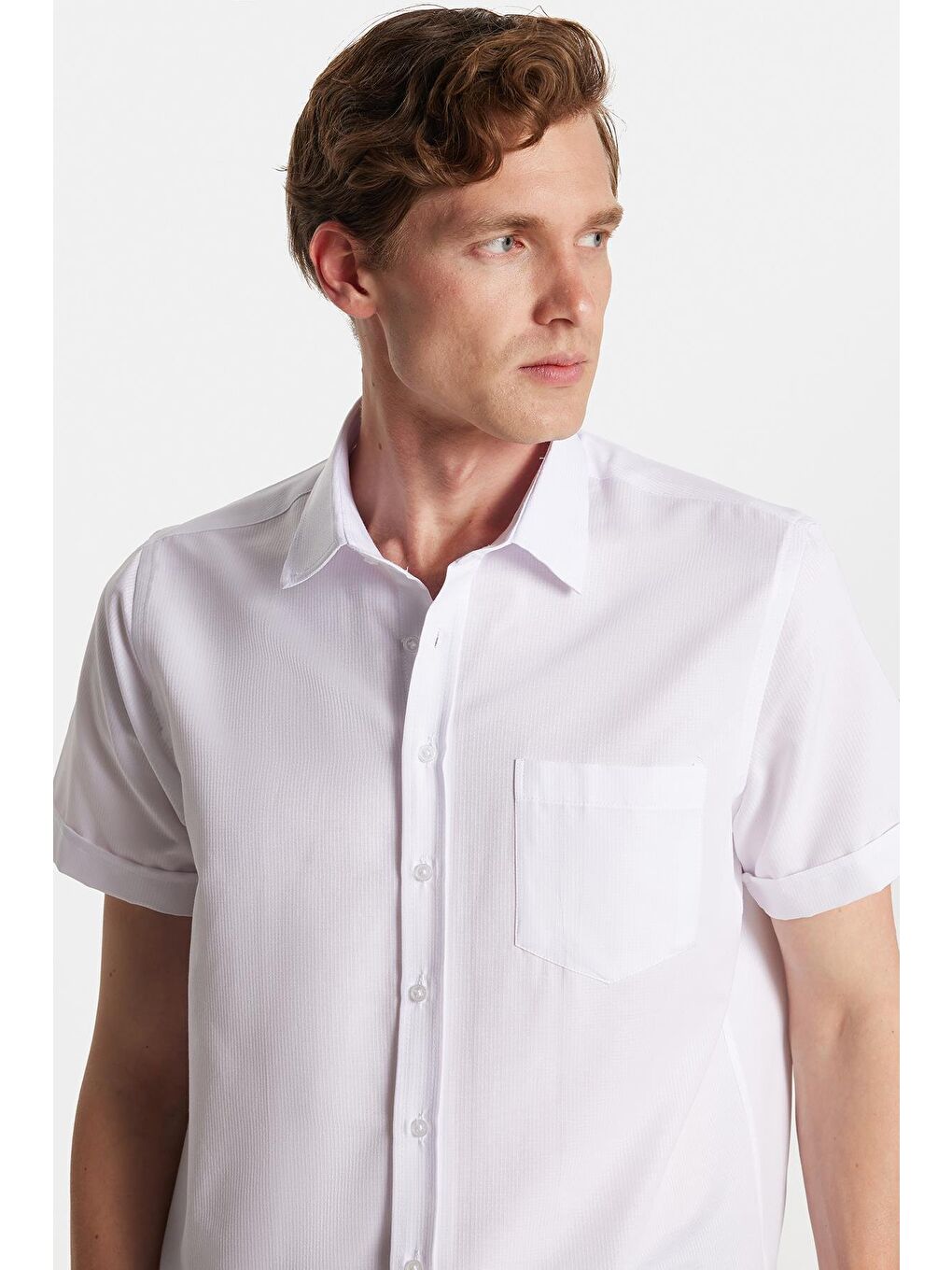 Erkek Regular Fit Klasik Kesim Kısa Kollu Pamuklu Tek Cepli Armürlü Beyaz Gömlek-1