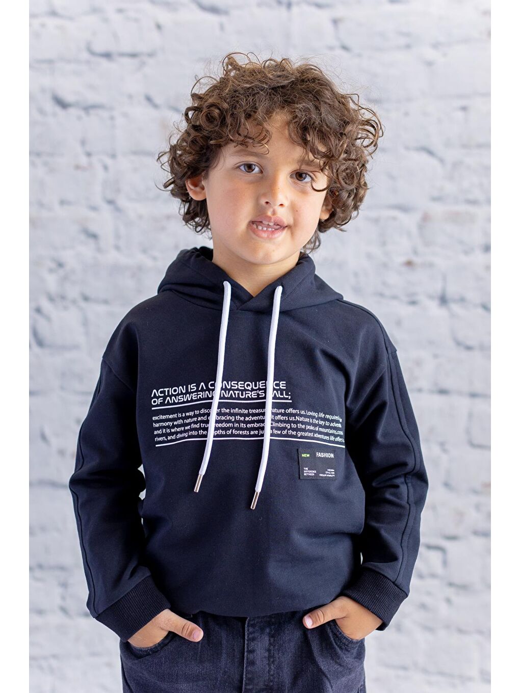 Erkek Çocuk Kapüşonlu Baskılı Sweatshirt - Siyah-1