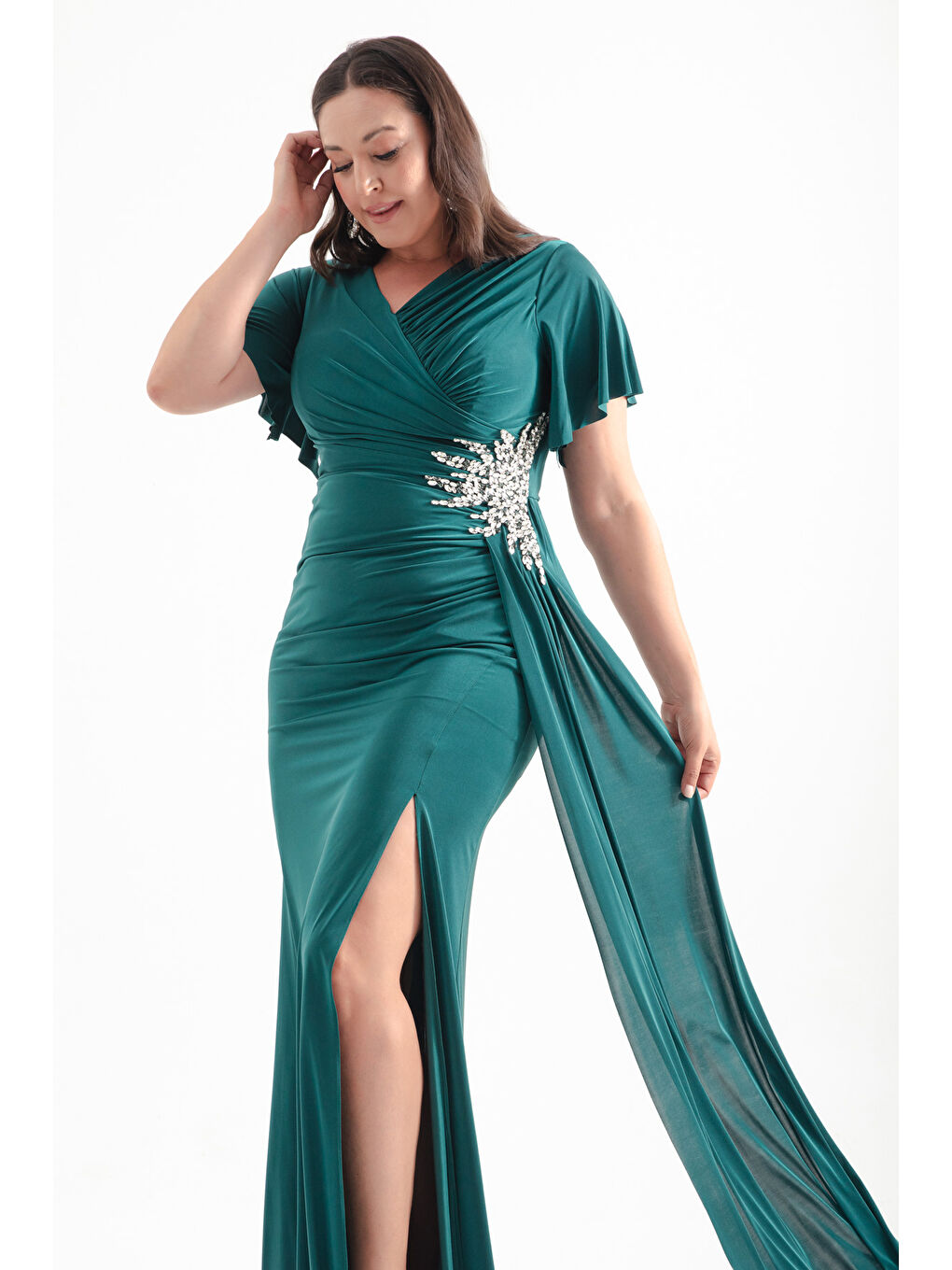 Kadın Zümrüt Yeşili Kruvaze Yaka Taşlı Büyük Beden Abiye-1