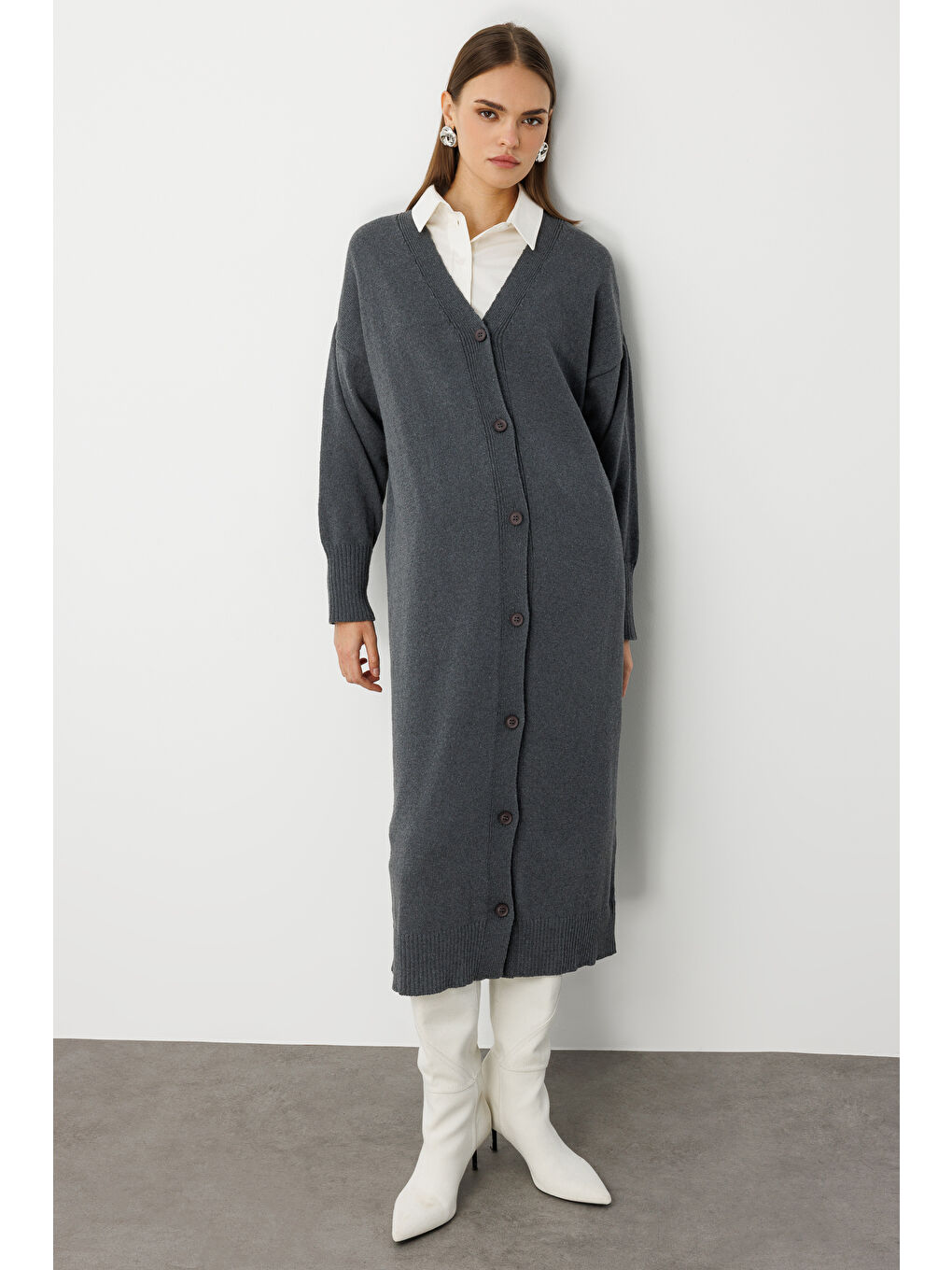 Oversize V Yaka Uzun Gri Triko Hırka-1