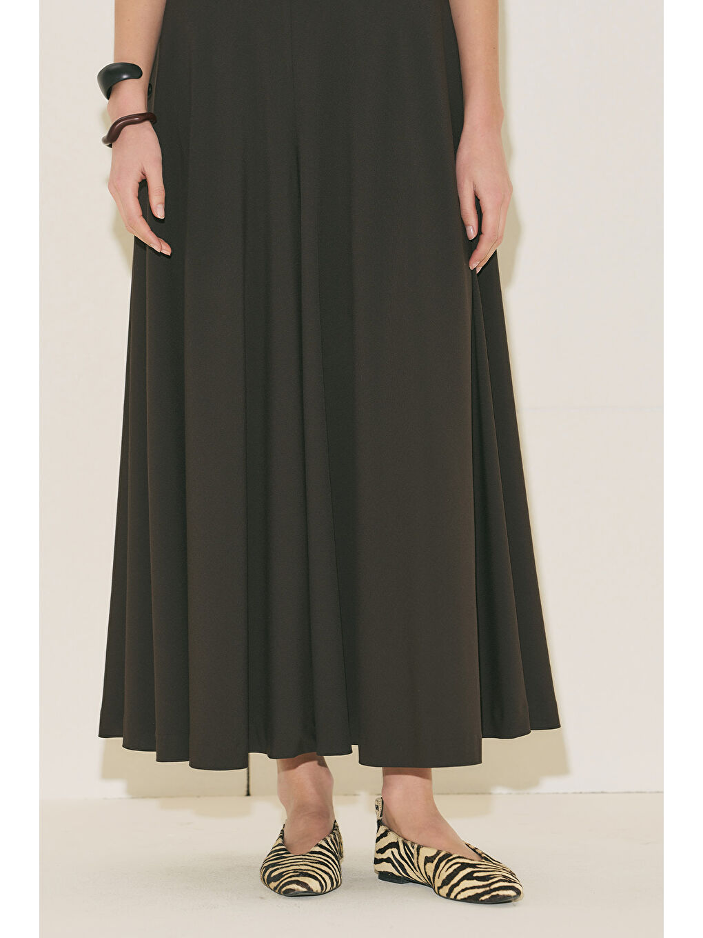 Etek Formlu Geniş Pantolon Kahverengi-1