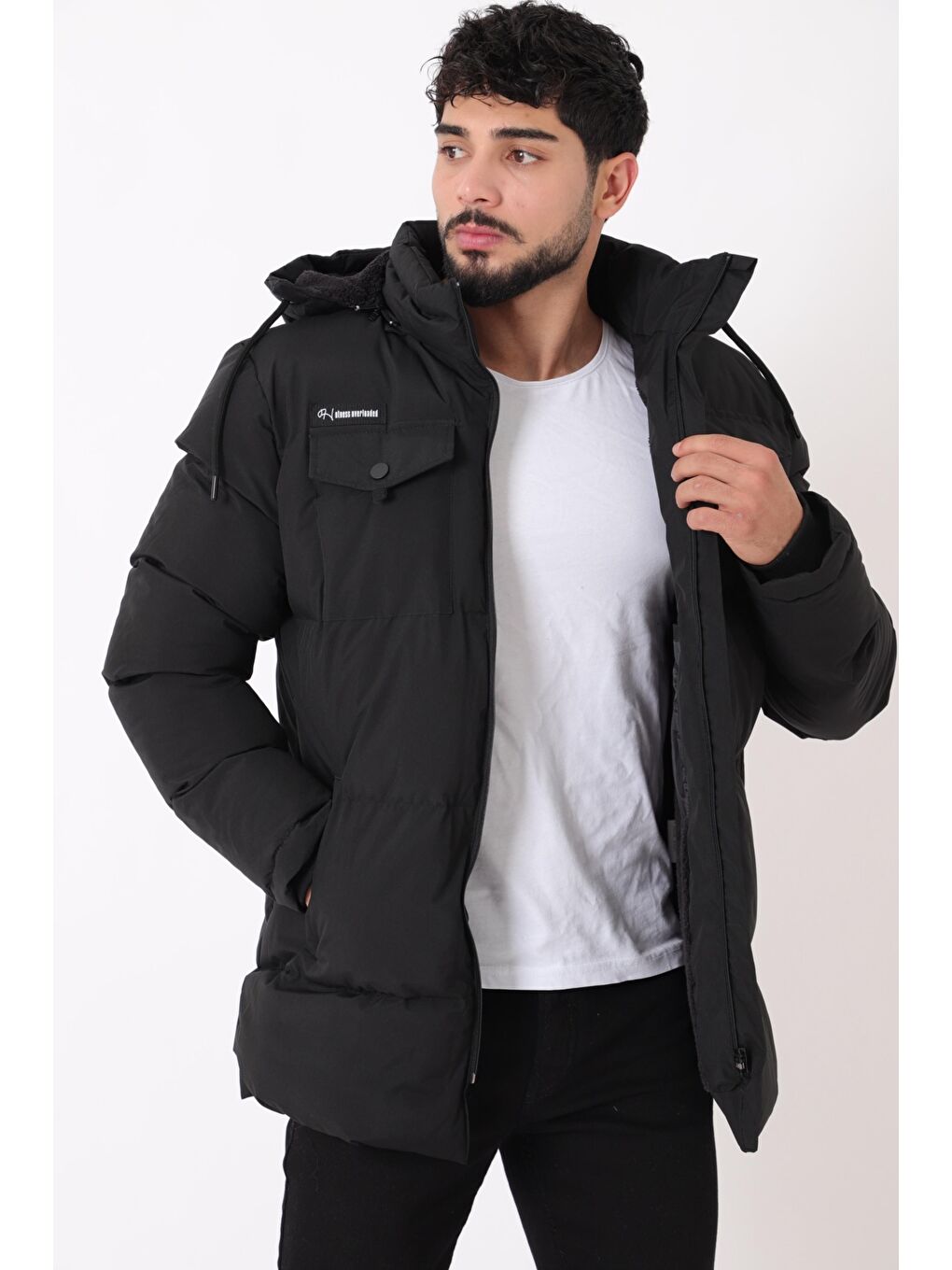 Siyah Göğüs Cepli İçi Kürklü Uzun Şişme Mont PLDP 2957_50456-1