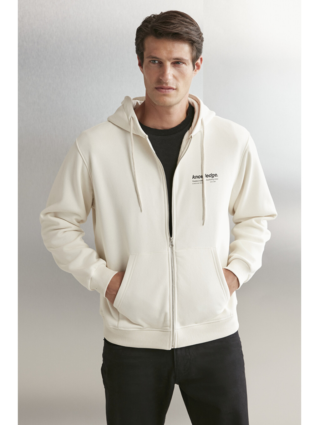Bej Aksel Erkek Yumuşacık Organik Pamuk Oversize Fermuarlı Baskılı Kapüşonlu Taş Sweatshirt