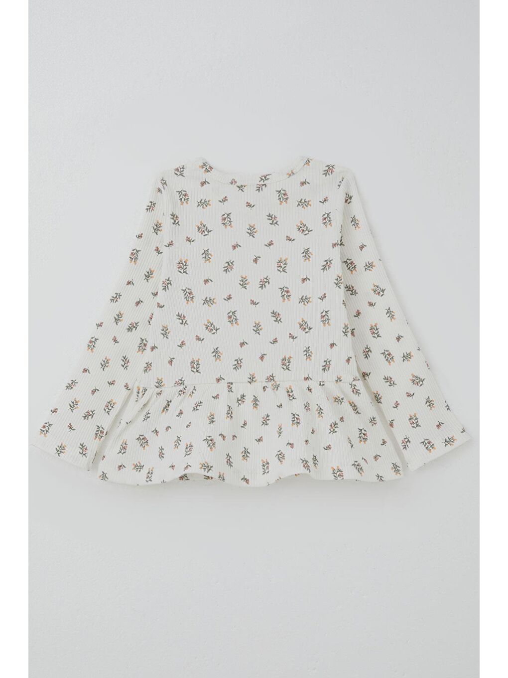 Kız Çocuk Taytlı Takım Çiçek Desenli Paça Kısmı Fırfır Detaylı Beyaz (3-7 Yaş)-3