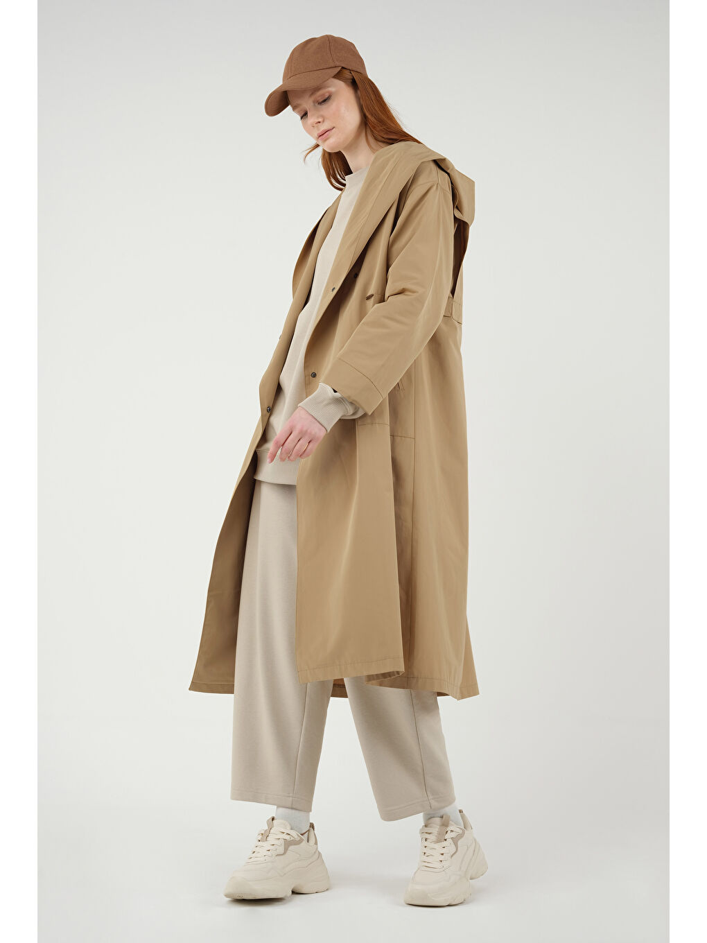 Kahverengi Kapüşonlu Yağmurluk Camel-2