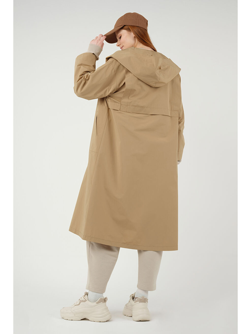 Kahverengi Kapüşonlu Yağmurluk Camel-4